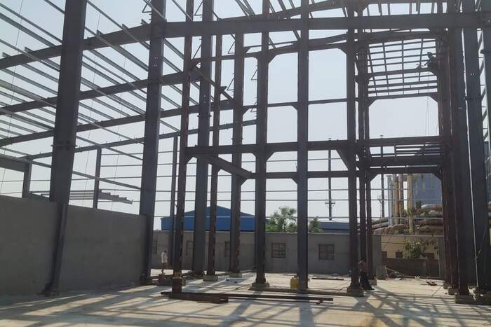 PEB structural erection
